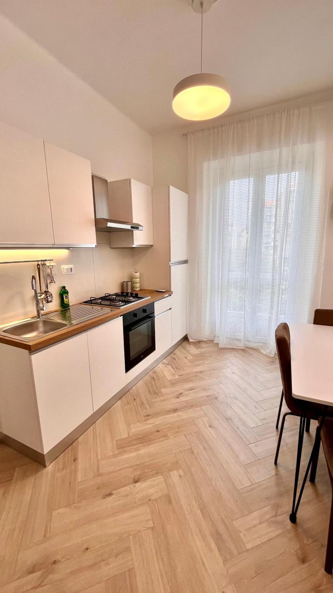 Appartamento Moderno Toscana, Parco Dora Turin Luaran gambar